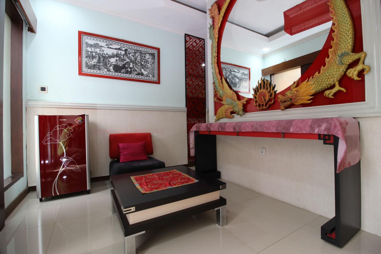 Reddoorz Plus Near Tugu Jogja 2 日惹 外观 照片
