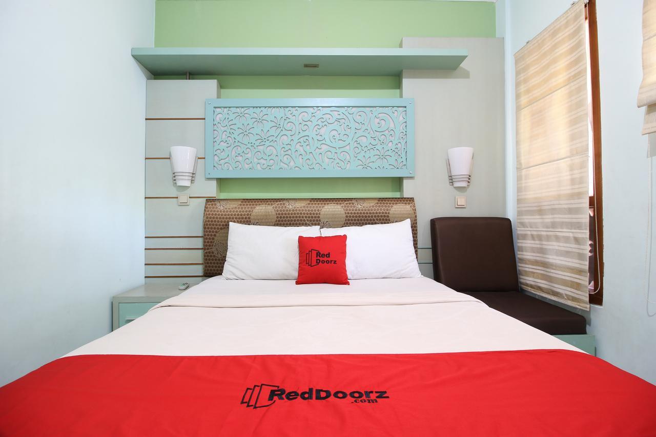 Reddoorz Plus Near Tugu Jogja 2 日惹 外观 照片