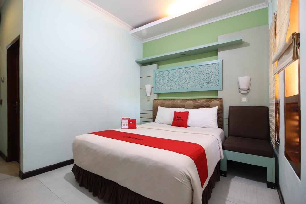 Reddoorz Plus Near Tugu Jogja 2 日惹 外观 照片