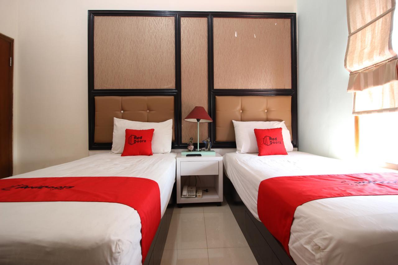 Reddoorz Plus Near Tugu Jogja 2 日惹 外观 照片