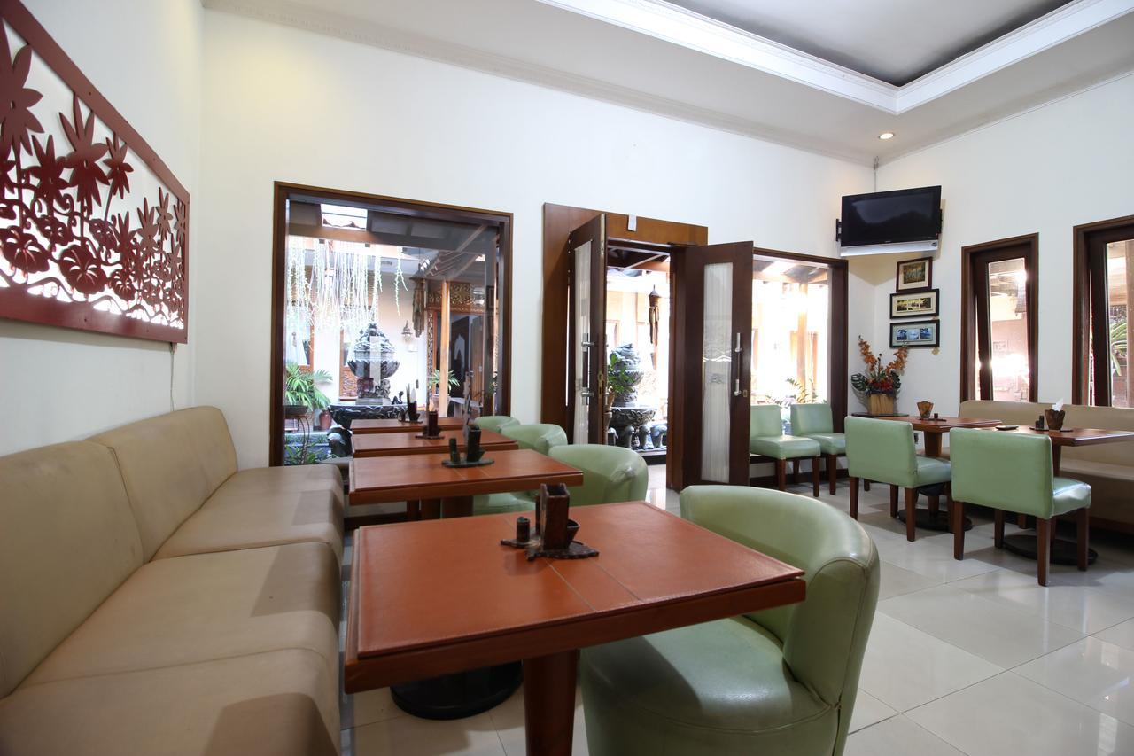 Reddoorz Plus Near Tugu Jogja 2 日惹 外观 照片