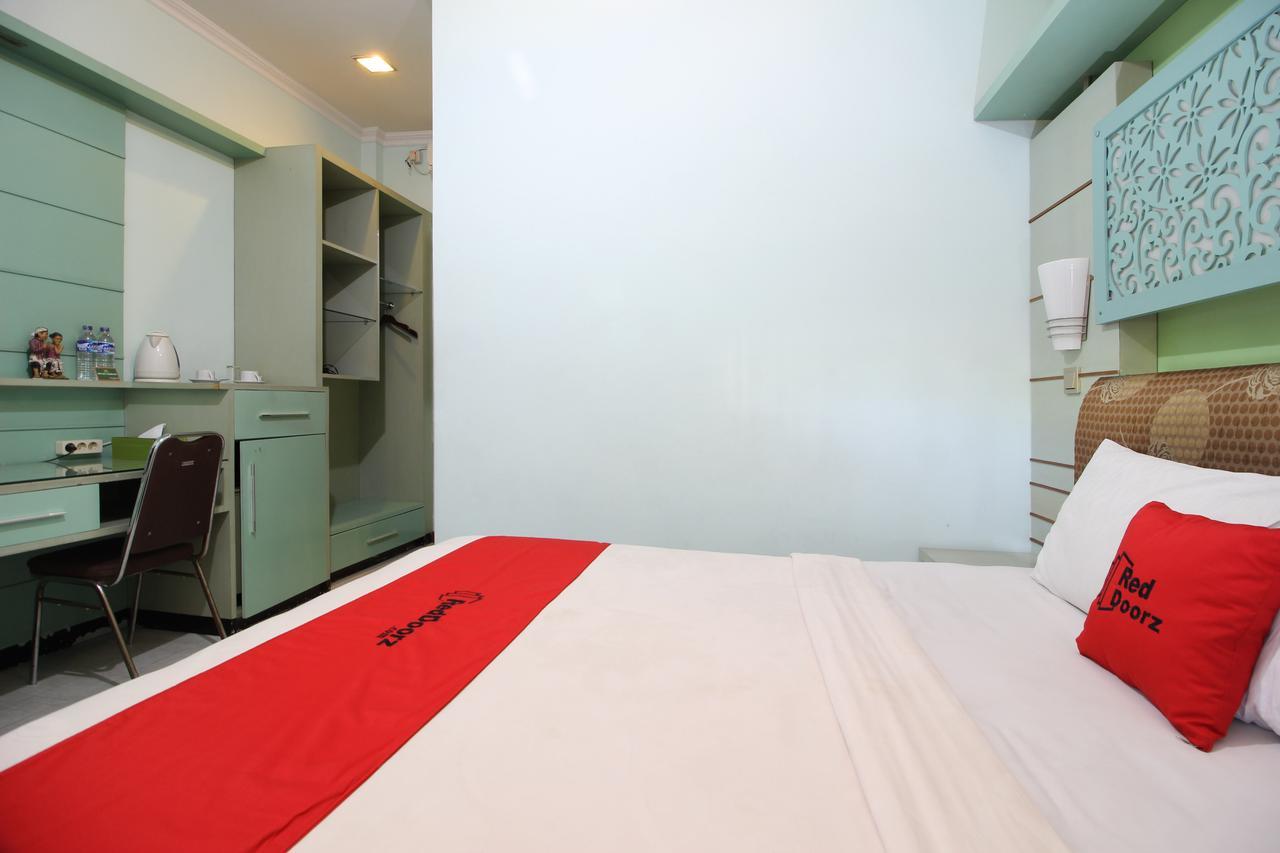 Reddoorz Plus Near Tugu Jogja 2 日惹 外观 照片