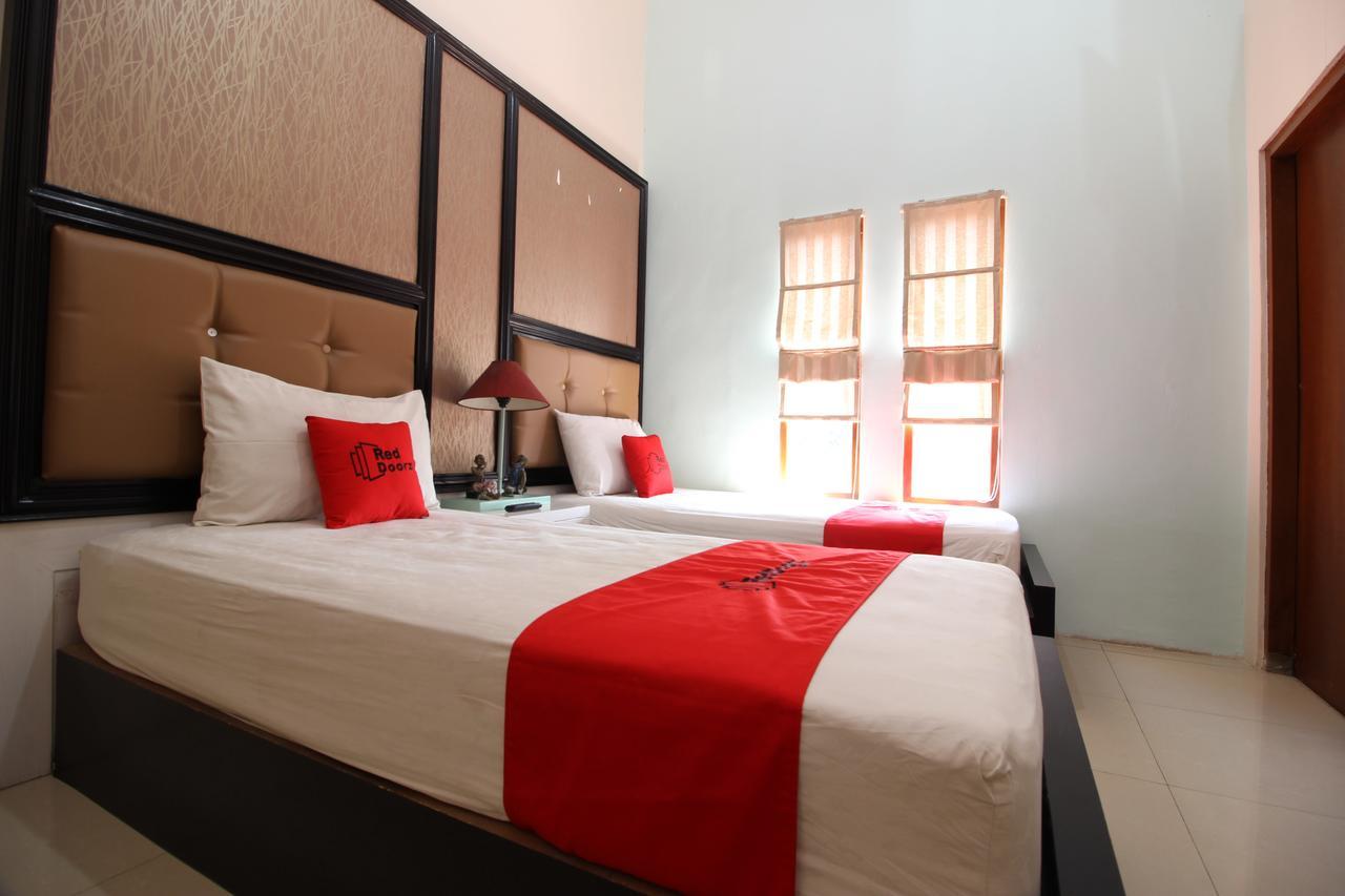 Reddoorz Plus Near Tugu Jogja 2 日惹 外观 照片